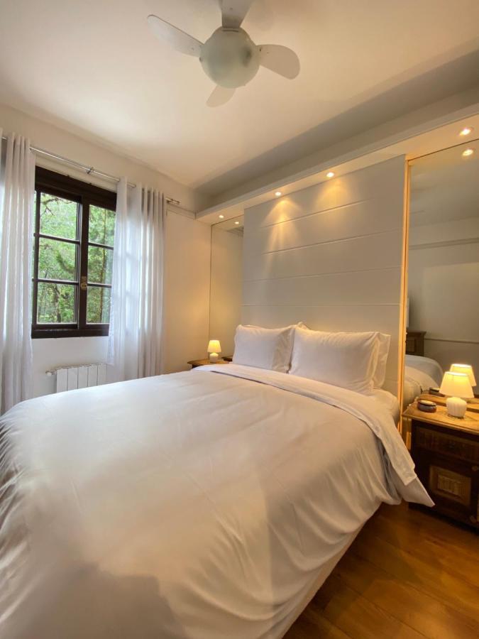 Apartamento Lindo Apto Em Gramado. *